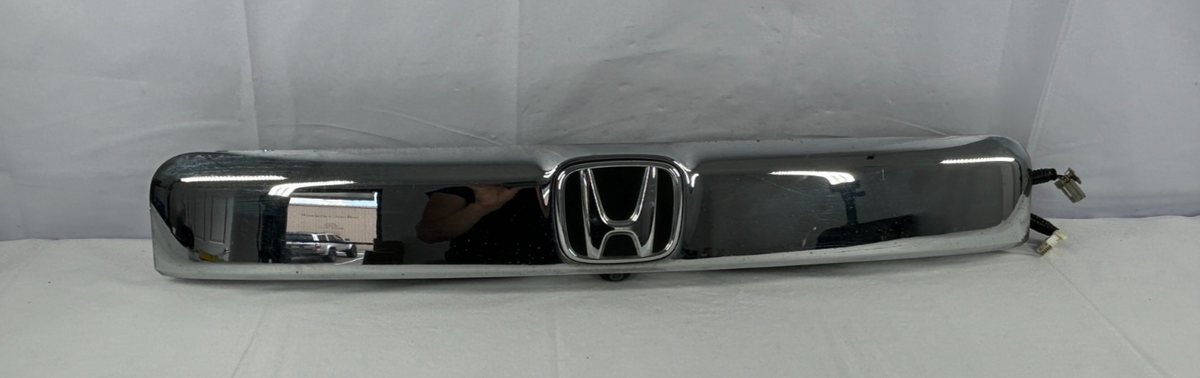09-15 Honda Pilot Rear Liftgate Molding Chrome Trim & Camera OEM 74890-SZA-A11ZA