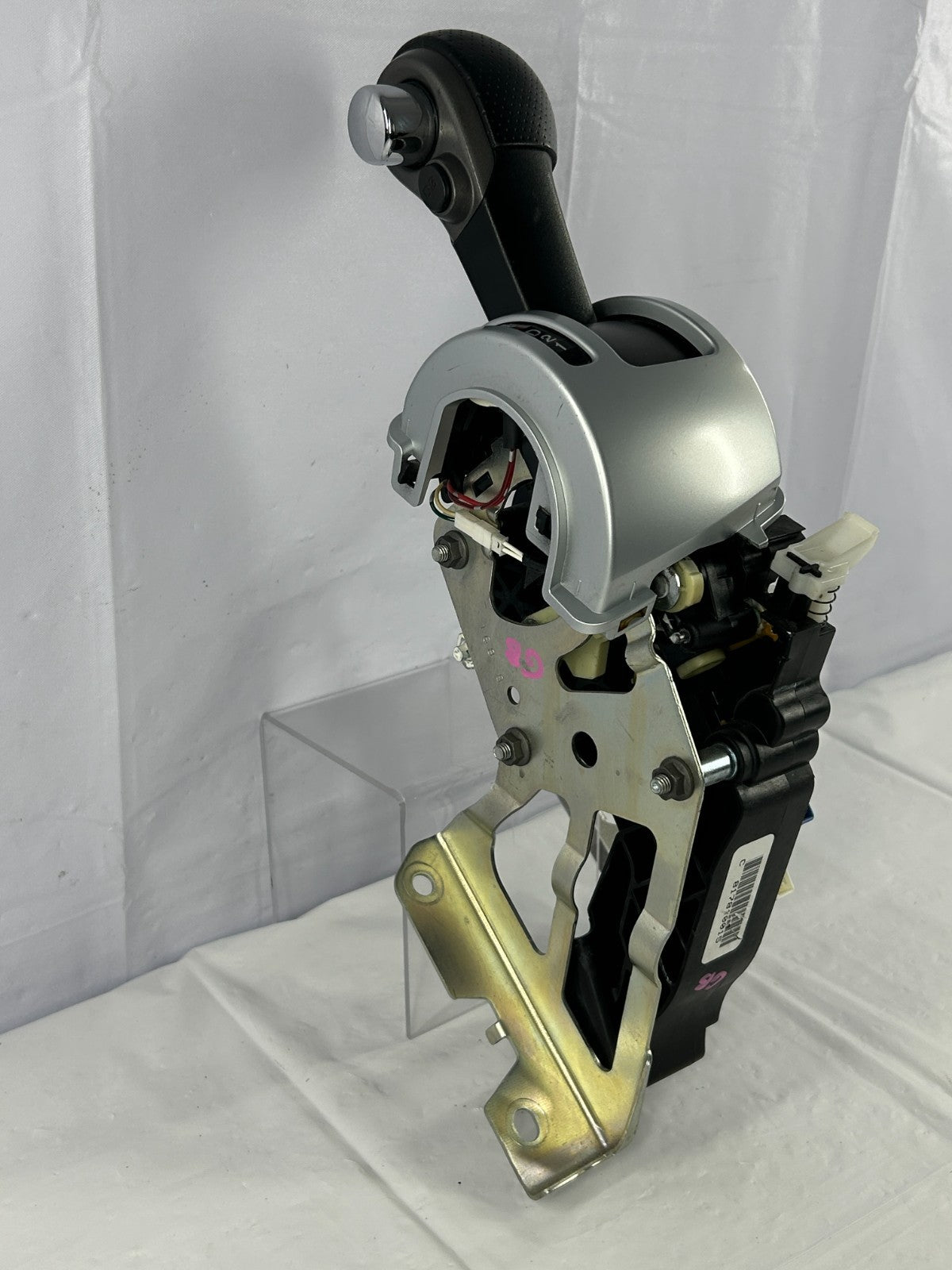09-15 Honda Pilot Automatic Transmission Gear Shifter Lever OEM 54200-SZA-A82