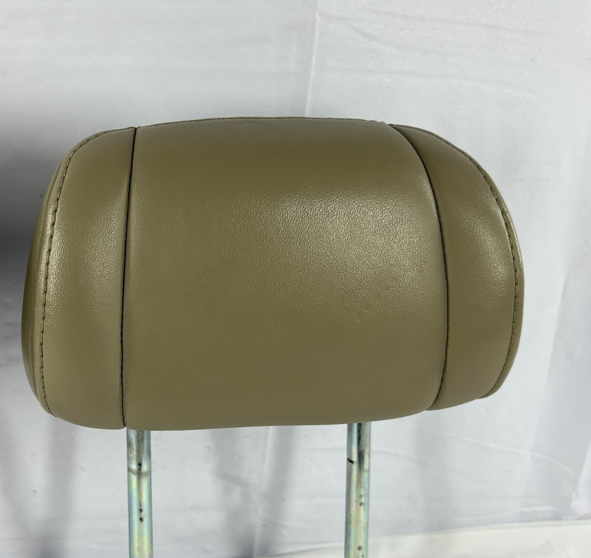 09-11 Honda Pilot Rear Left & Right Second Row Headrest Pair OEM 82140-SZA-A41ZD