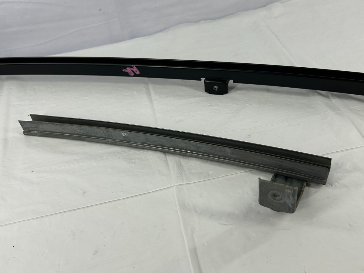 09-15 Honda Pilot Rear RH Door Window Guide Sash Channel Set OEM 72730-SZA-A01
