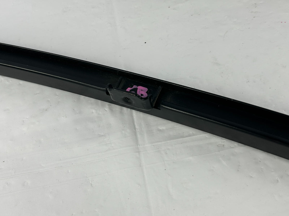 2009-2015 Honda Pilot Rear Left Door Window Lower Sash Channel OEM 72770-SZA-A01