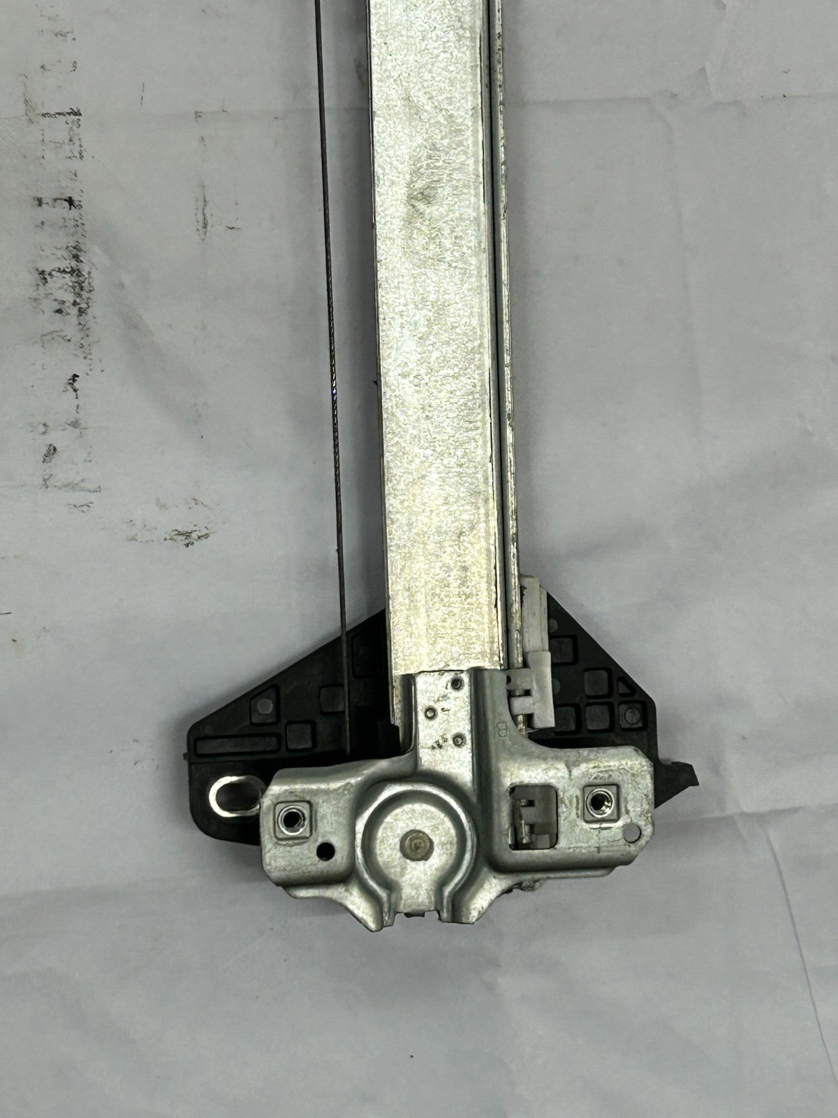 09-15 Honda Pilot Front Left Door Window Regulator with Motor OEM 72250-SZA-A02
