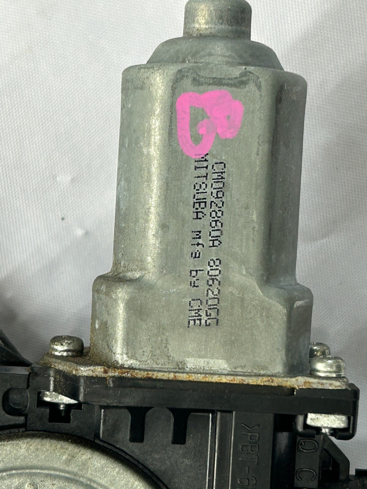 09-15 Honda Pilot Front Right Door Window Regulator & Motor OEM 72210-SZA-A02