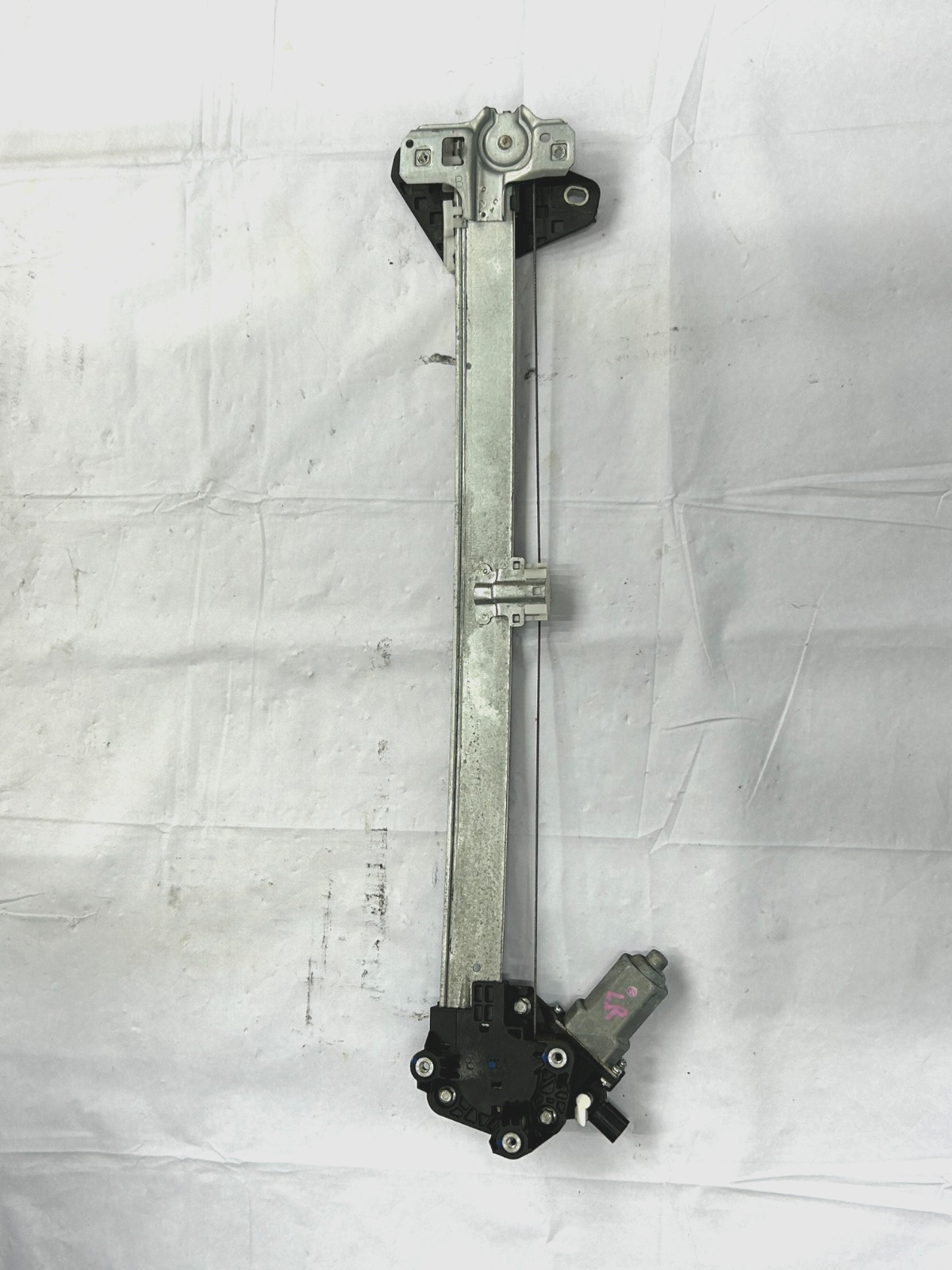 2009-2015 Honda Pilot Rear Left Door Window Regulator & Motor OEM 72750-SZA-A01
