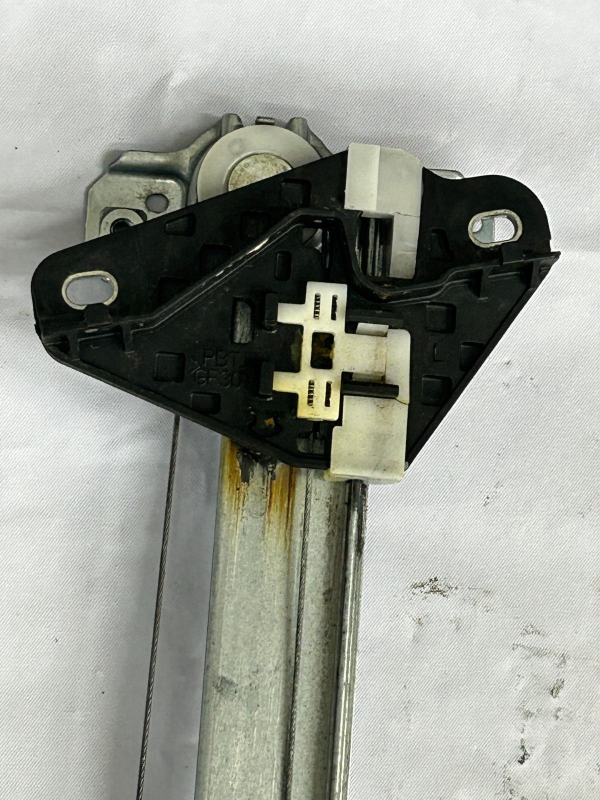 2009-2015 Honda Pilot Rear Left Door Window Regulator & Motor OEM 72750-SZA-A01