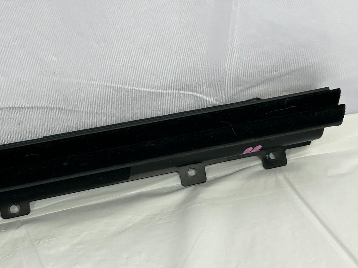 2009-2015 Honda Pilot Rear Right Door Window Blind Sunshade OEM 83731-SZA-A21ZA