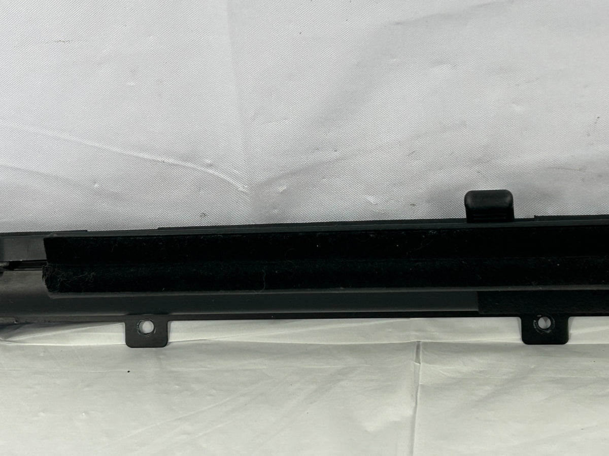 2009-2015 Honda Pilot Rear Right Door Window Blind Sunshade OEM 83731-SZA-A21ZA