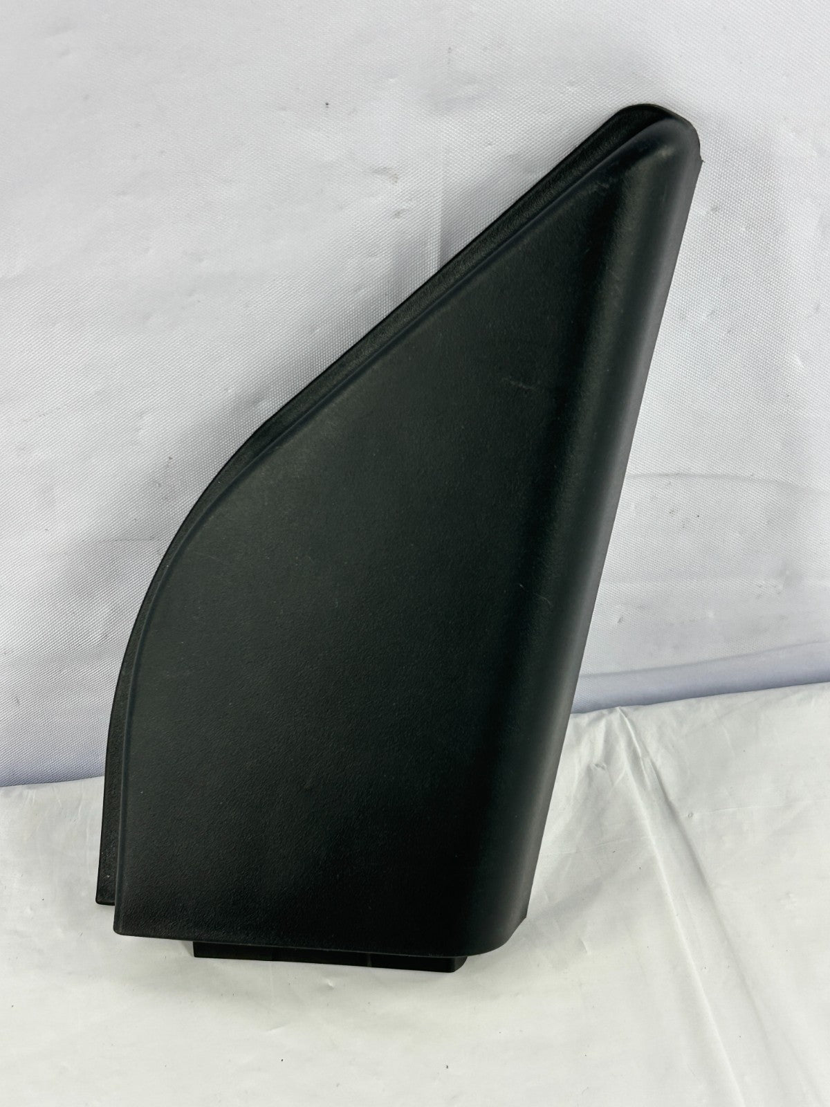 09-15 Honda Pilot Front Right Inner Door Mirror Corner Trim OEM 76220-SZA-A00ZA