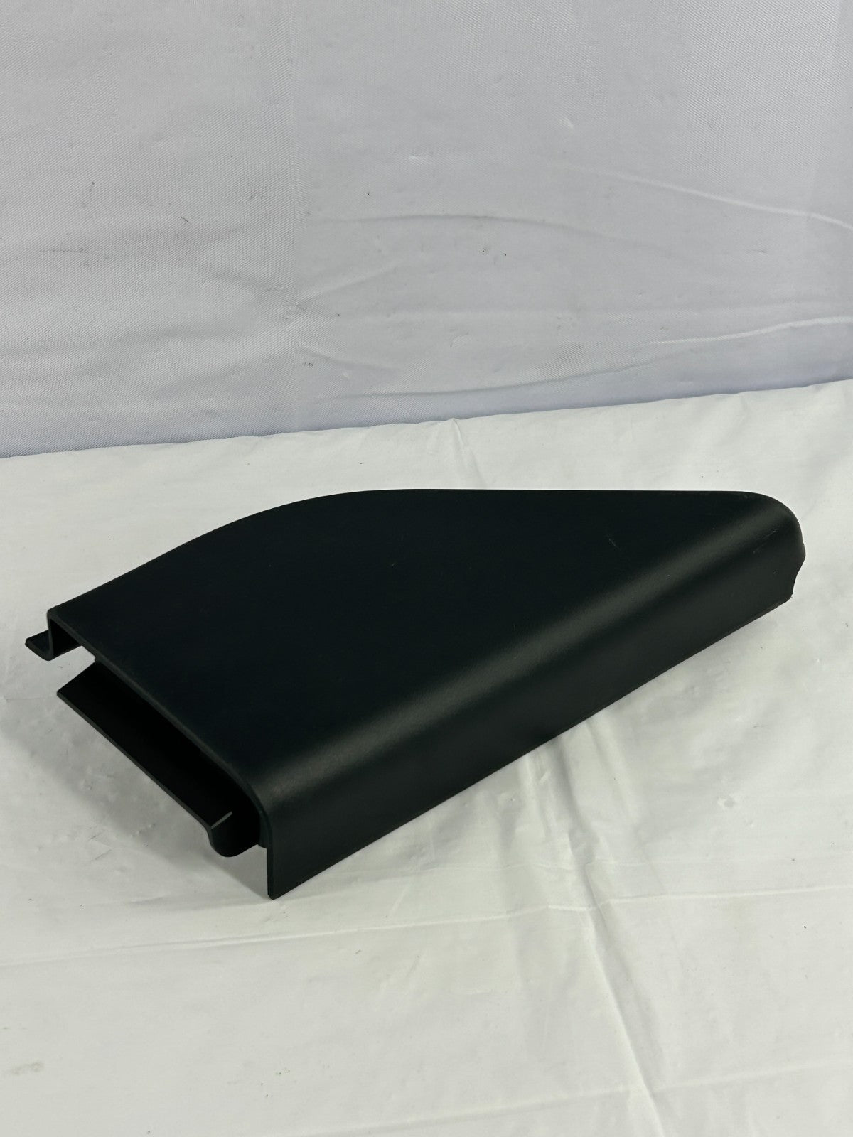09-15 Honda Pilot Front Right Inner Door Mirror Corner Trim OEM 76220-SZA-A00ZA
