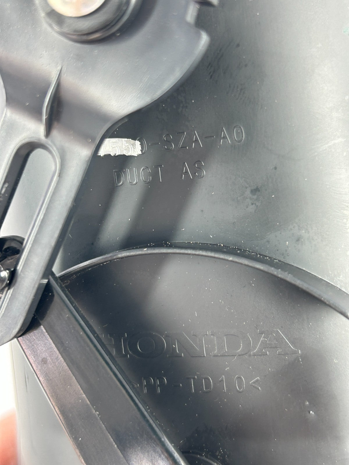 2009-2010 Honda Pilot Front Right Inner Side Dash Air Vent OEM 77253-SZA-A00ZB
