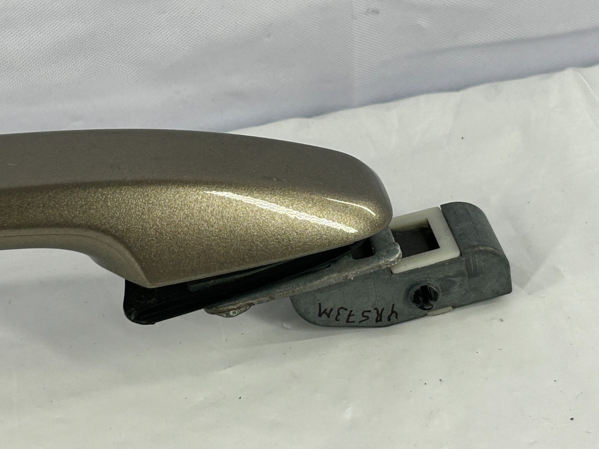 09-15 Honda Pilot Front Right Passenger Door Exterior Handle OEM 72140-SNE-A11