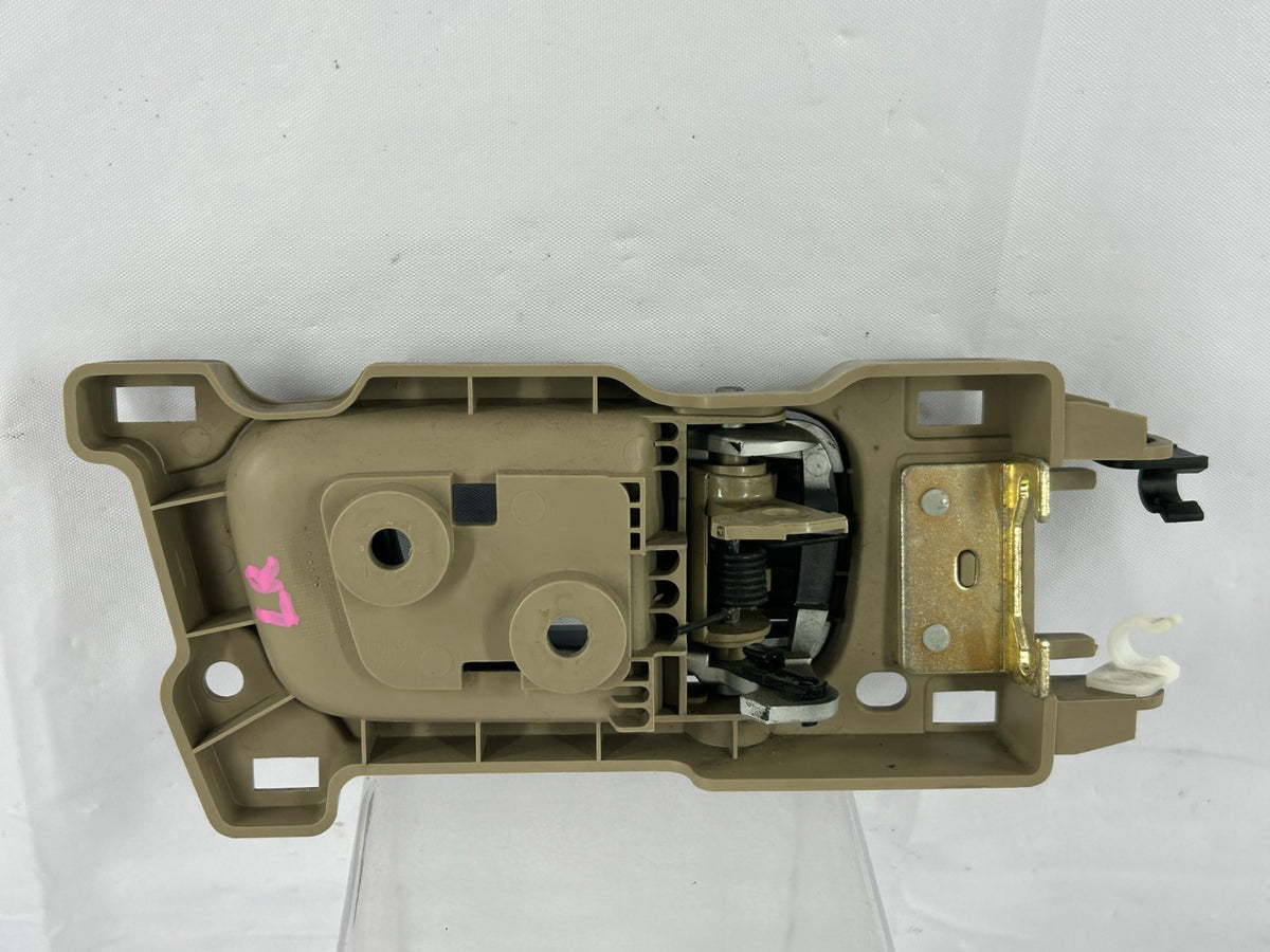 09-15 Honda Pilot Rear Left Side Interior Door Handle Beige OEM 72160-SZA-A01