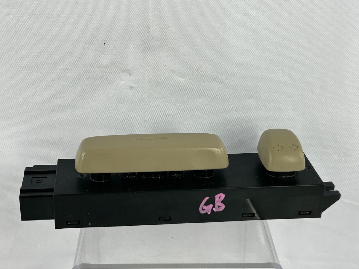 2009-2025 Honda Pilot Front RIGHT Seat Adjust Control Switch OEM 81253-SDB-A71