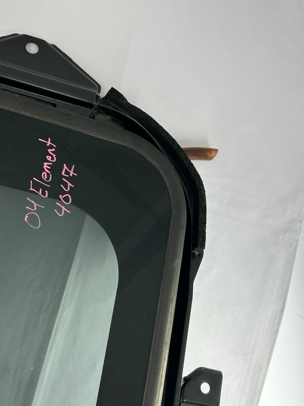 2003-2008 Honda Element  Roof Sunroof Moonroof Glass Assembly OEM 85600-SCV-A01