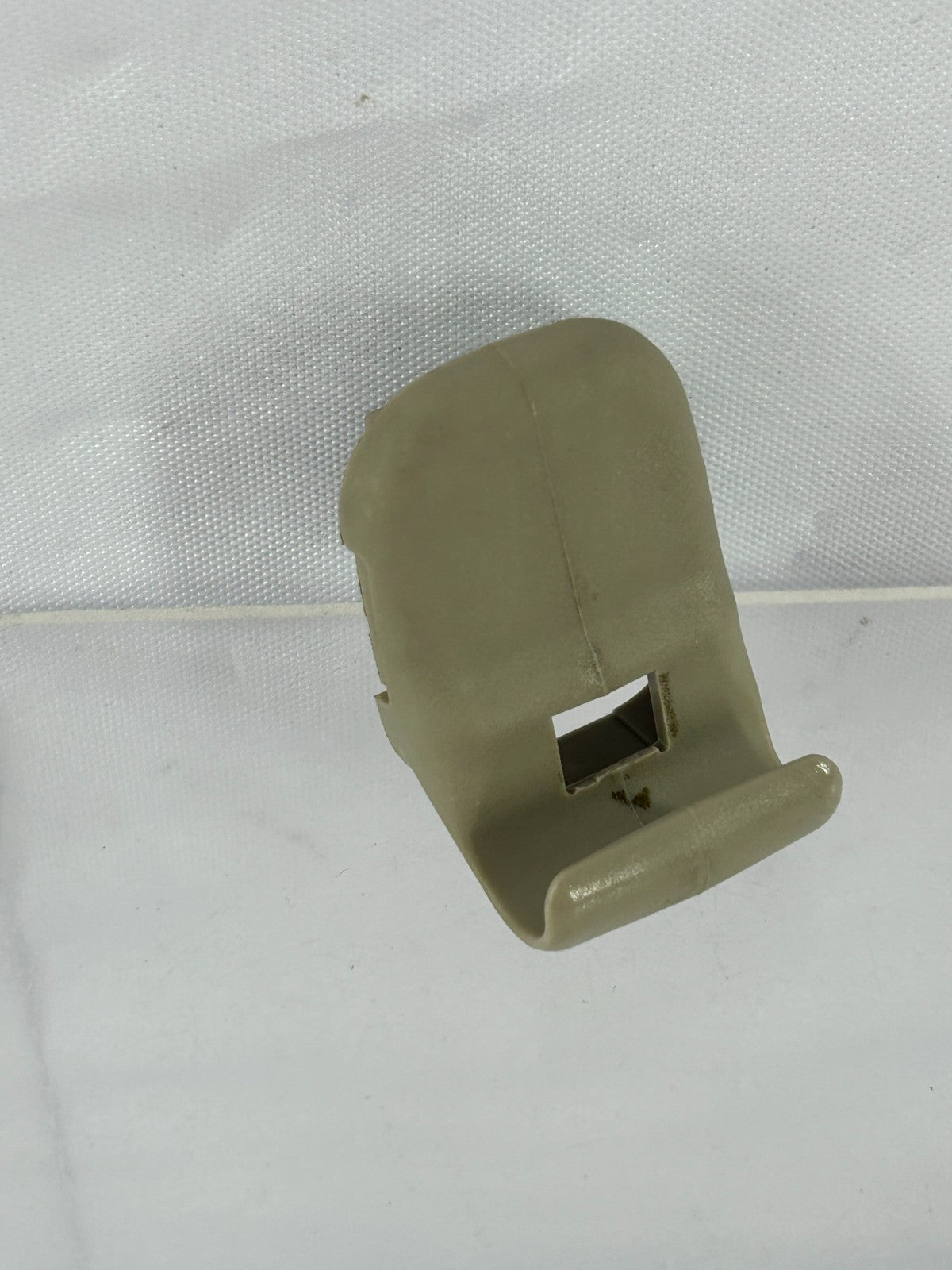 2007-2015 Mazda CX-9 Sun Visor Holder Support Clip Beige OEM LC62-69-261B-34