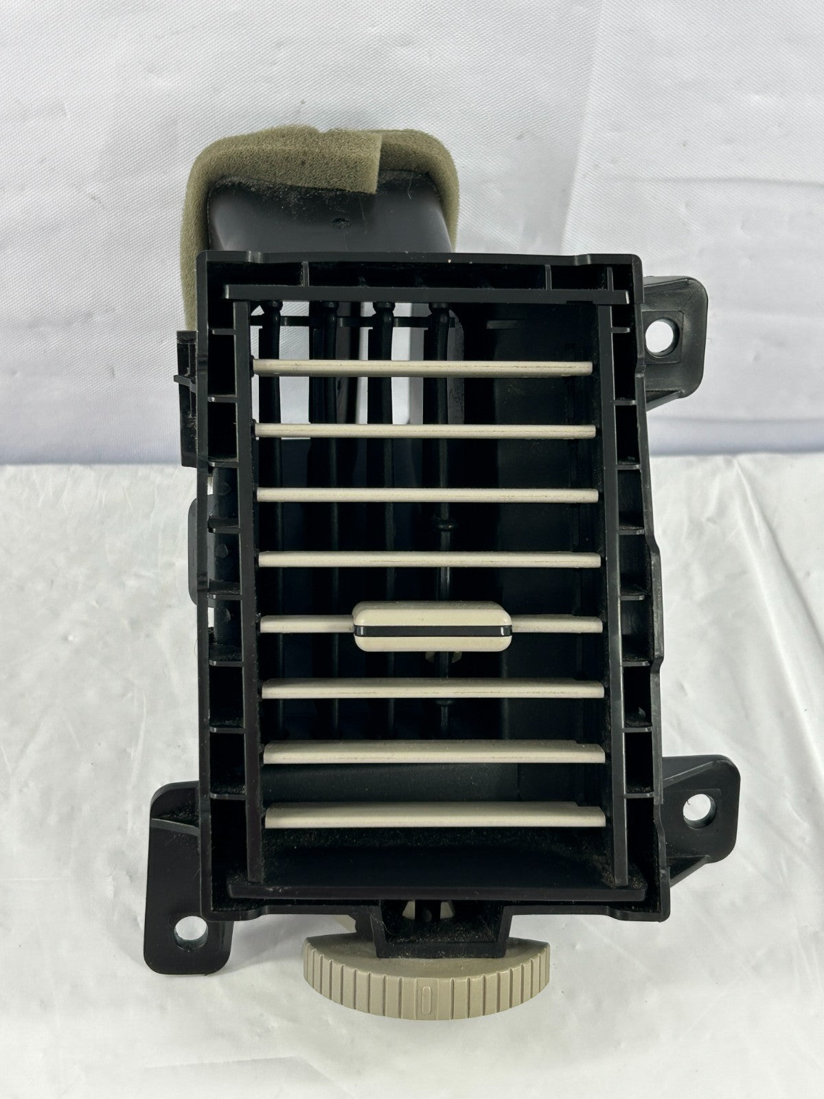 2007-2009 Mazda CX-9 Front Left HVAC Dash Air Vent Black OEM TD12-64-81X-34