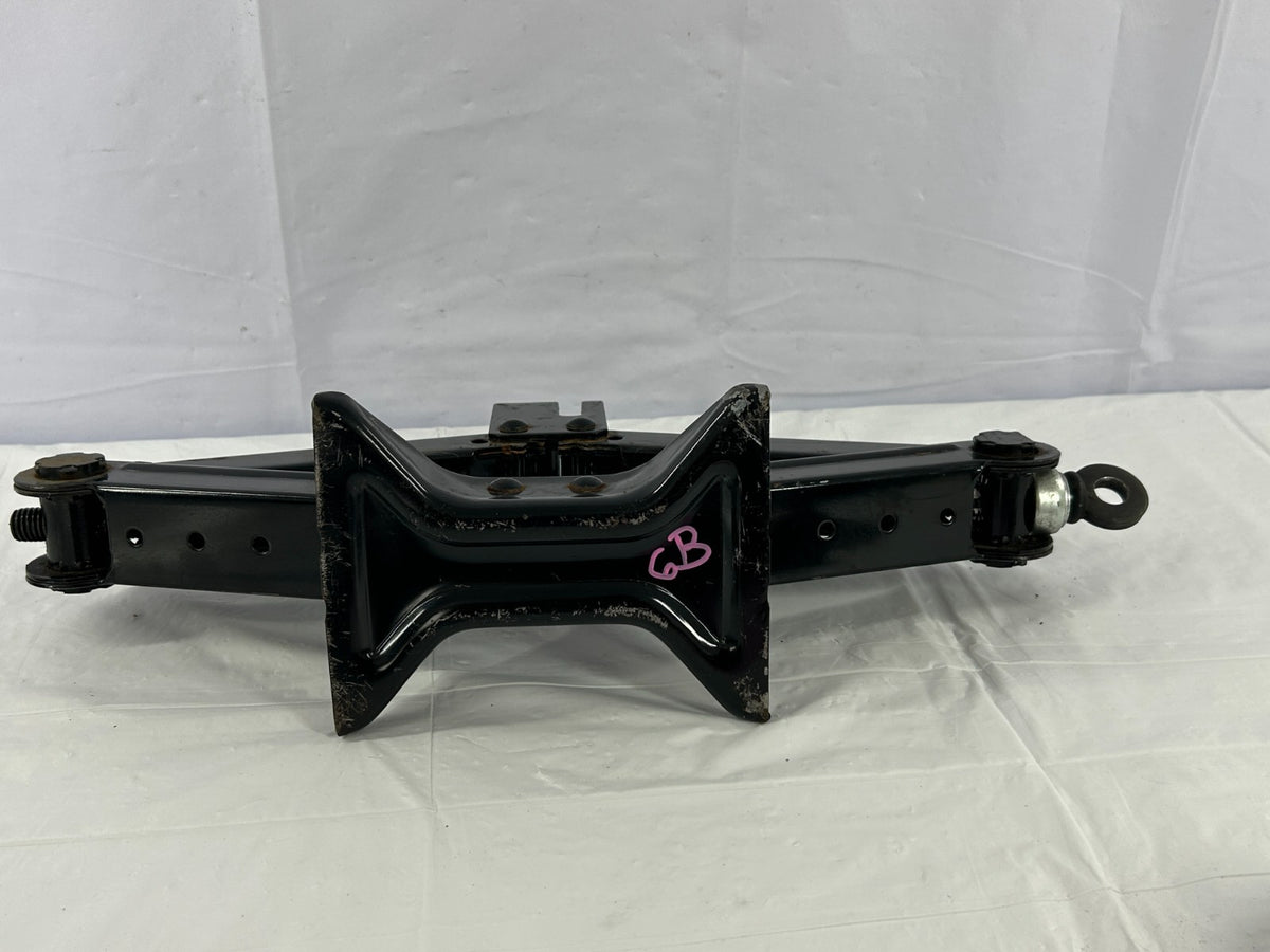 07-23 Mazda CX-9 Emergency Spare Tire Wheel Jack Lift Support OEM LC62-37-790E
