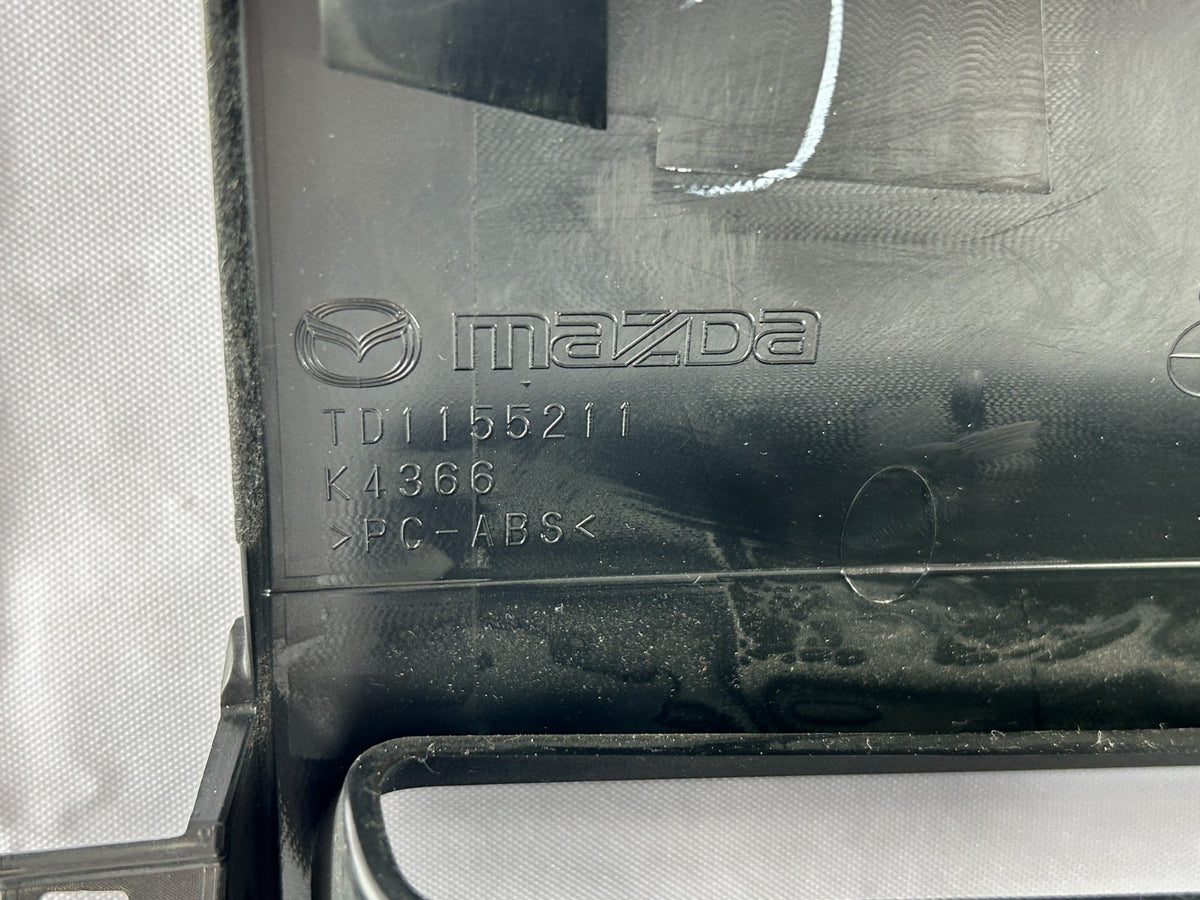 07-09 Mazda CX-9 Radio Dash Trim Bezel & Vent AC Climate Control OEM TD1261190F