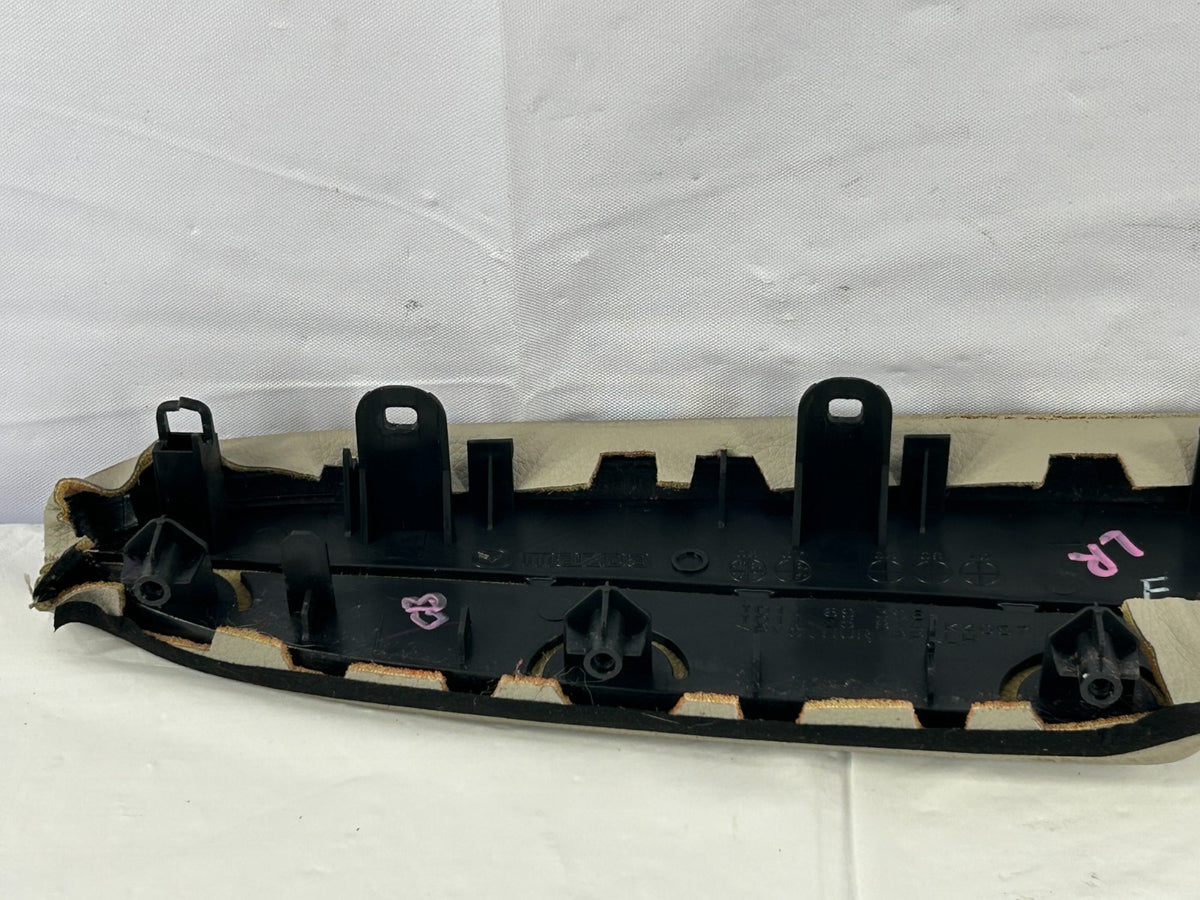 07-15 Mazda CX-9 Rear Left Door Inner Grab Pull Handle Armrest Pad OEM TD1169396
