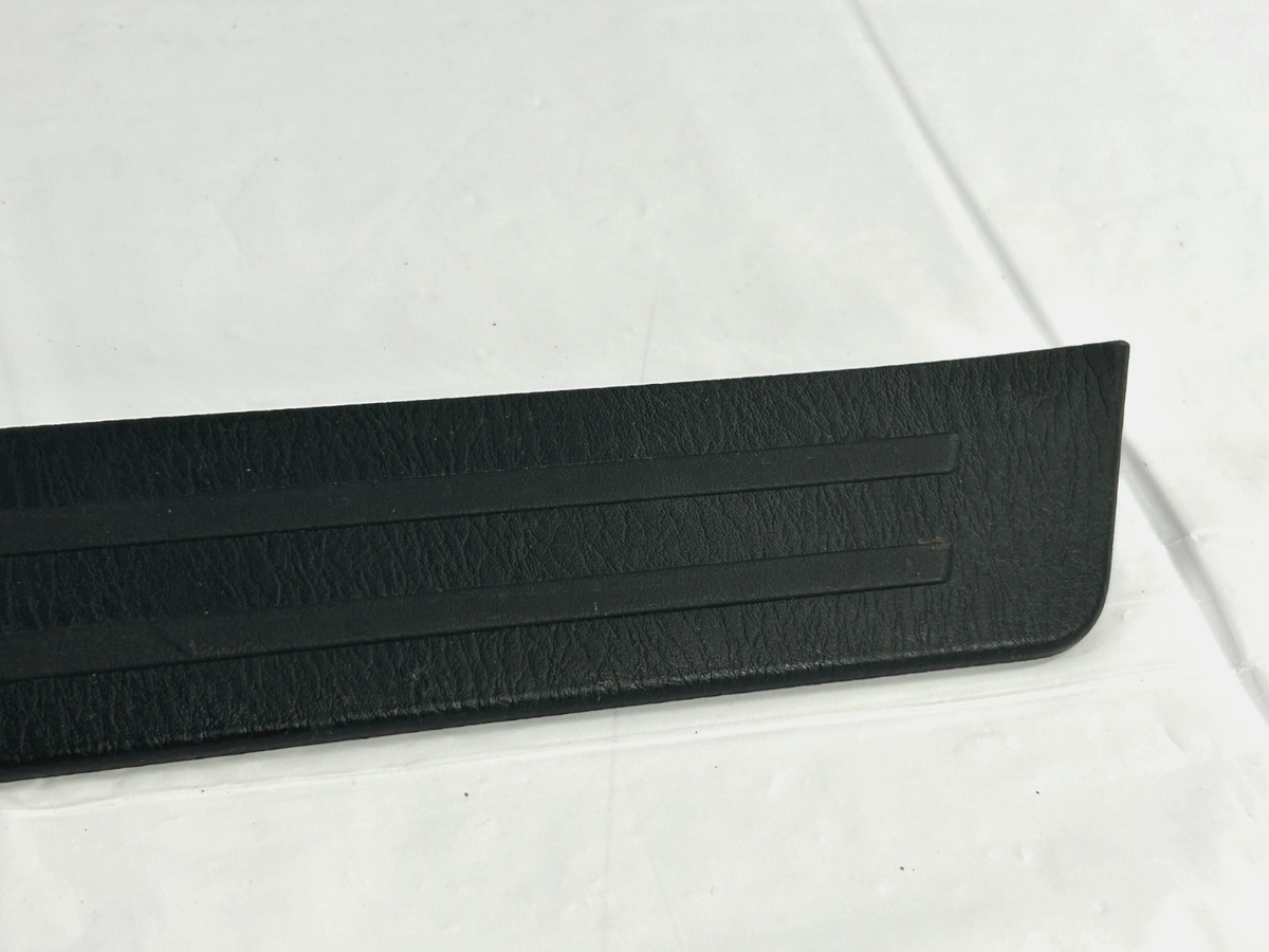 07-15 Mazda CX-9 Front Right Passenger Door Sill Scuff Plate Trim OE TD11-68-7E0