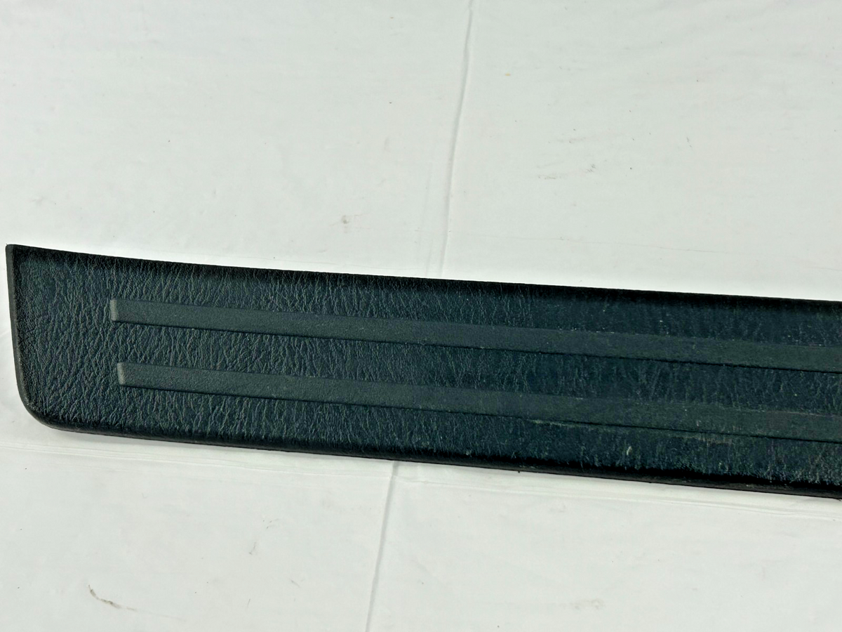 07-15 Mazda CX-9 Front Right Passenger Door Sill Scuff Plate Trim OE TD11-68-7E0