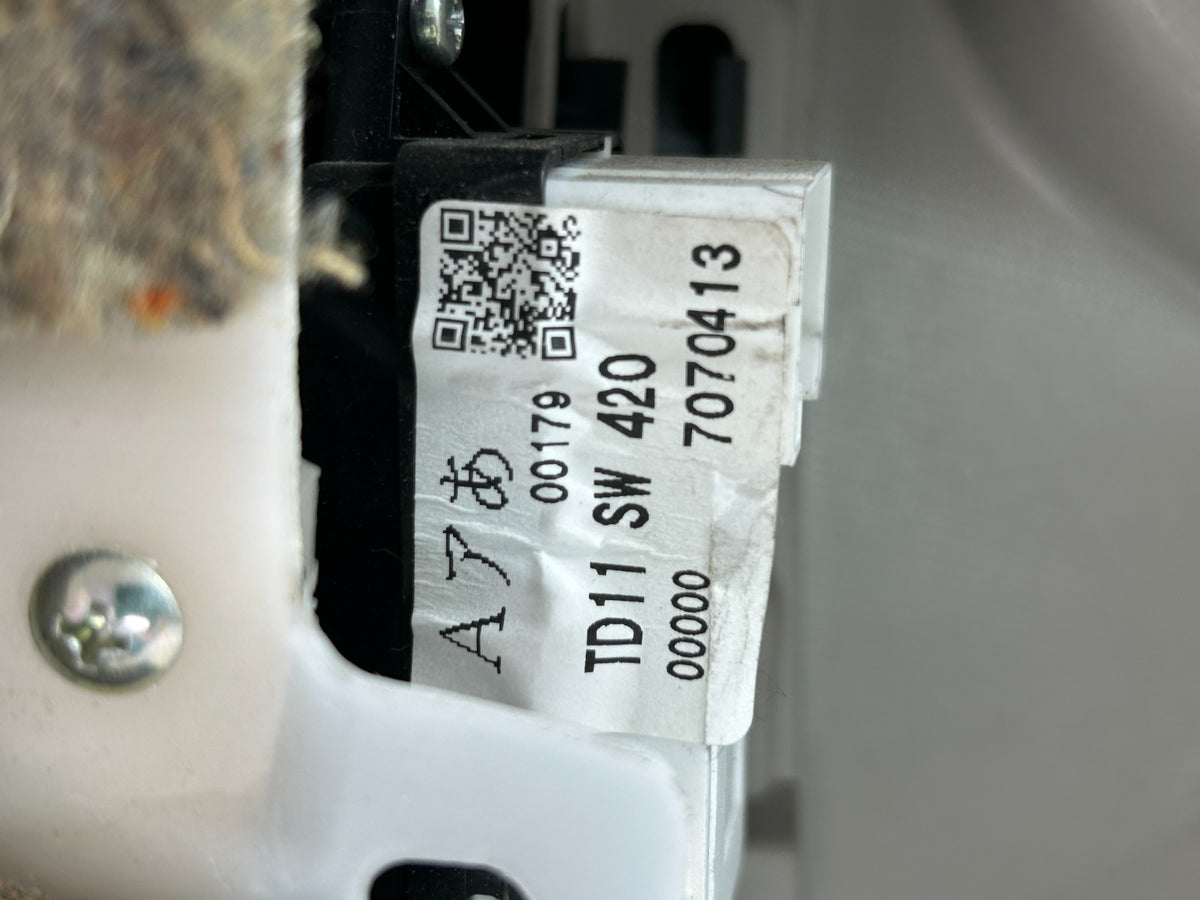 2007-2009 Mazda CX-9 Front Right Door Interior Trim Panel OEM TD11-68-430R-34