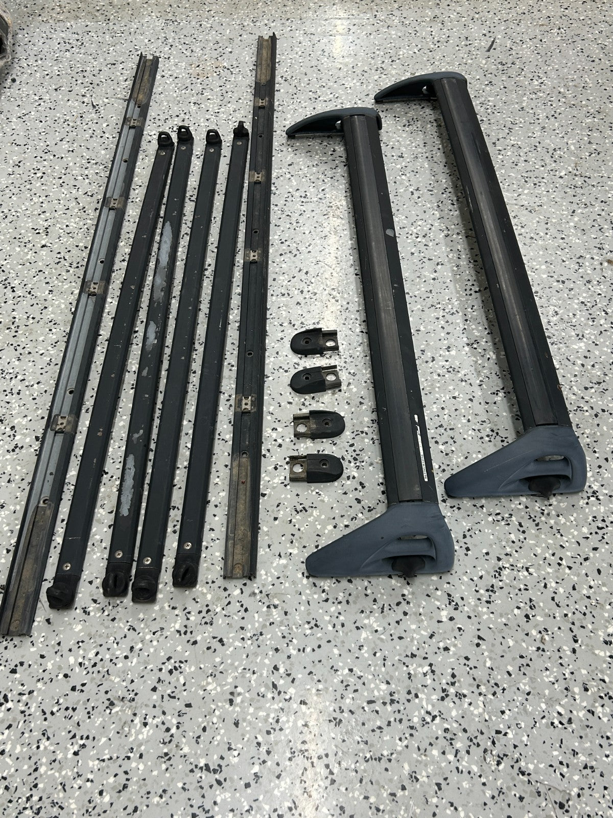 1990-1995 Toyota 4Runner Overhead Roof Luggage Rack Cargo Rails OEM 61211-89109
