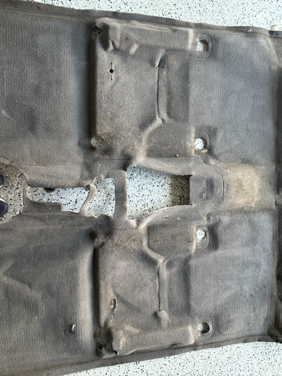 02-05 Toyota Sequoia Front Access Cabin Interior Floor Carpet Gray 58510-0C073