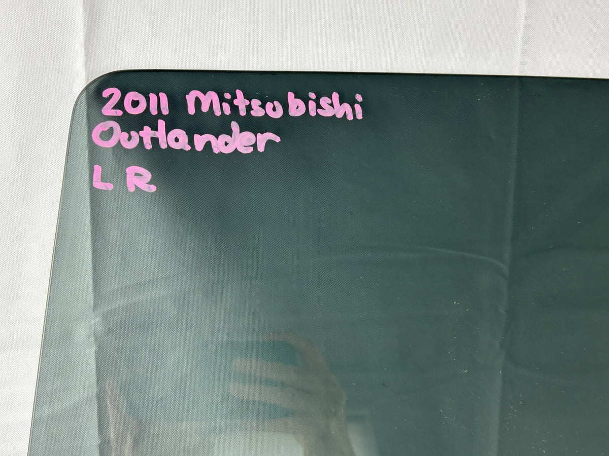 2007-2013 Mitsubishi Outlander Rear Left Door Window Glass Tinted OEM 5736A795