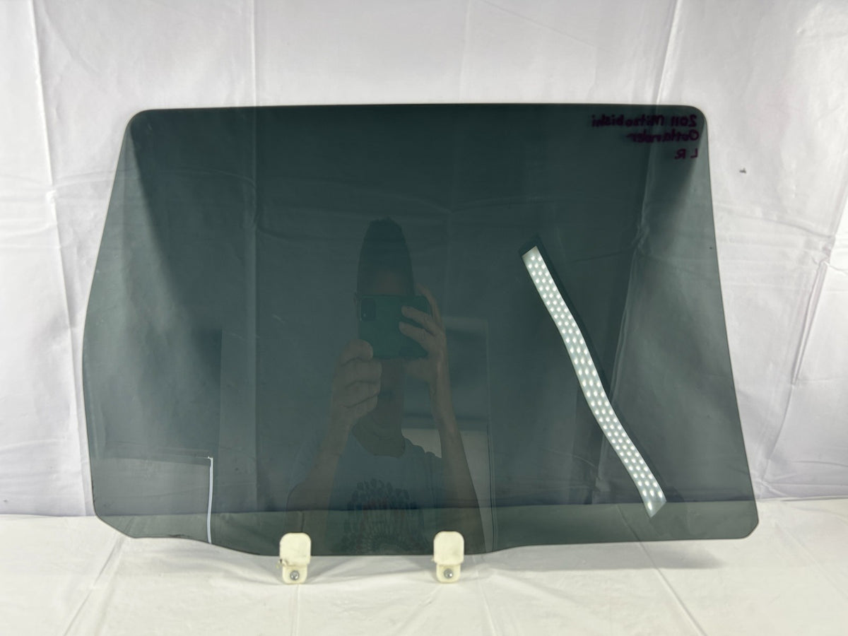 2007-2013 Mitsubishi Outlander Rear Left Door Window Glass Tinted OEM 5736A795