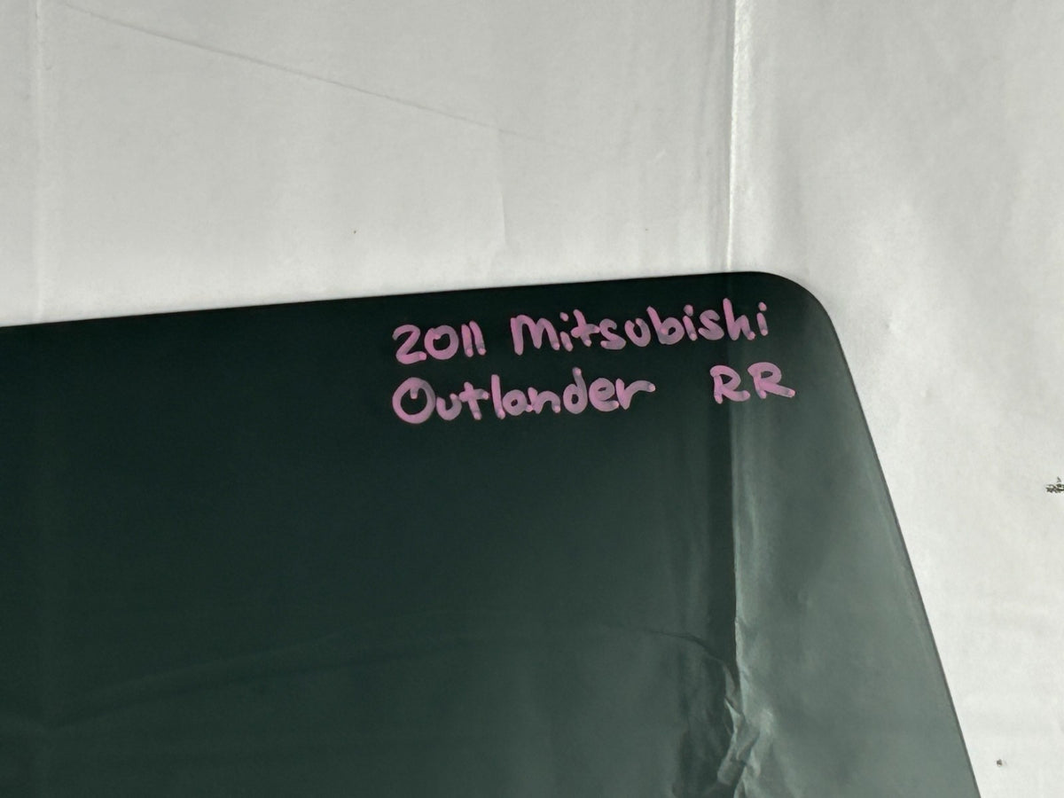 2007-2013 Mitsubishi Outlander Rear Right Door Window Glass Tinted OEM 5736A796