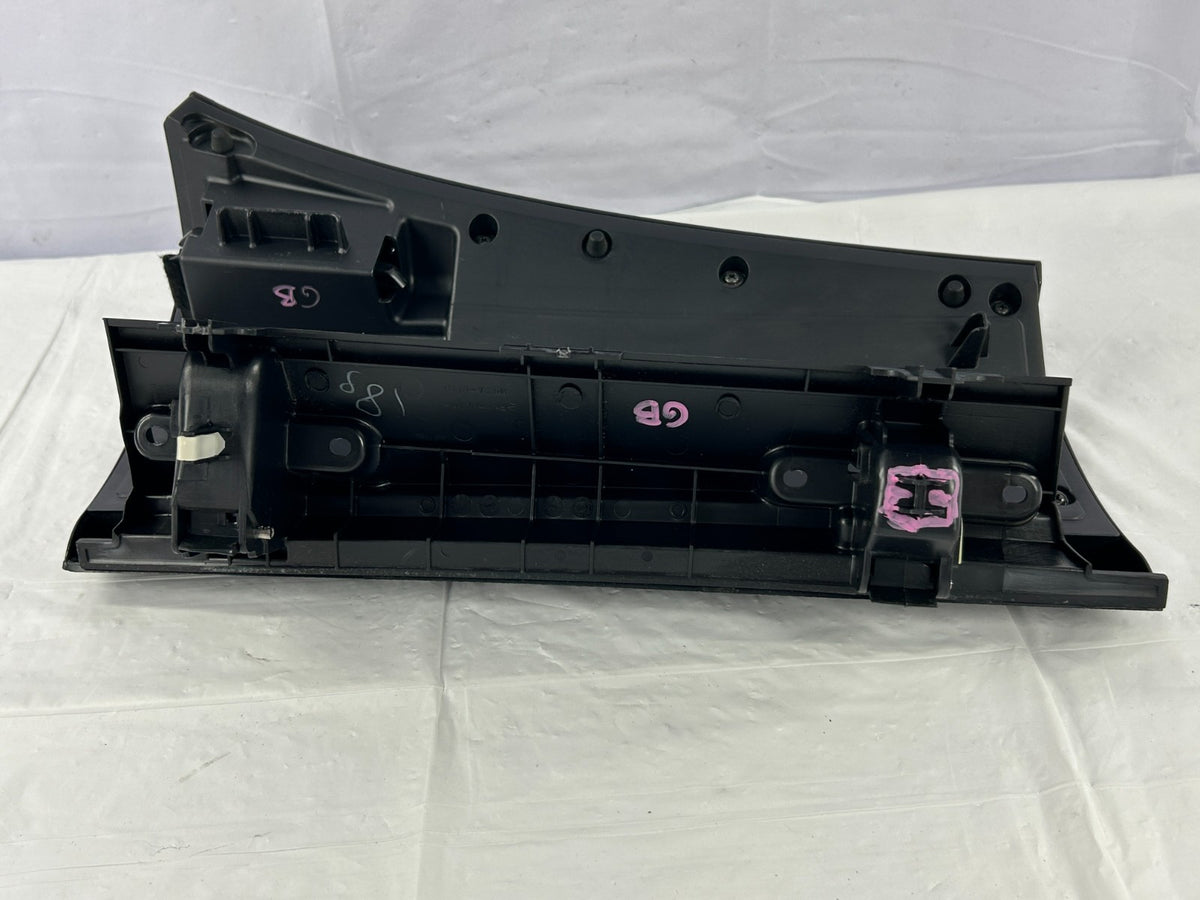 2007-2013 Mitsubishi Outlander Upper Glove Box Lid Door Cover OEM 8042A01670
