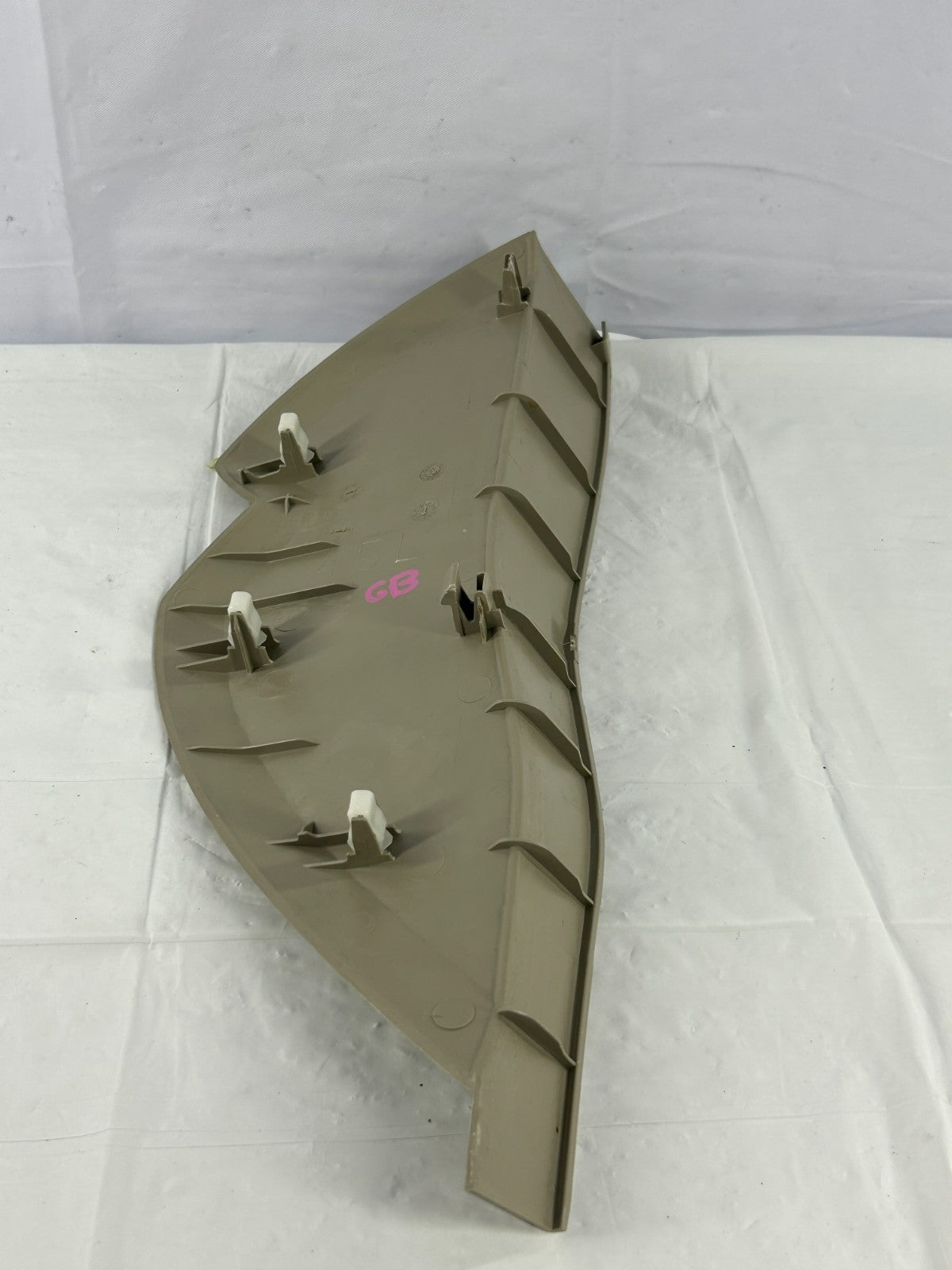 2007-2013 Mitsubishi Outlander Front Left Side Dashboard End Cap Cover 002A055ZZ