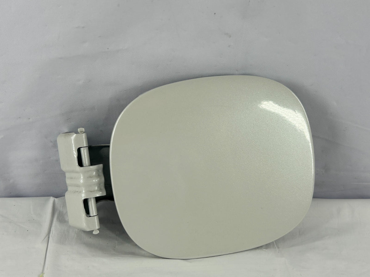 2007-2013 Mitsubishi Outlander Fuel Gas Filler Door Cap Lid White OEM 5940A045