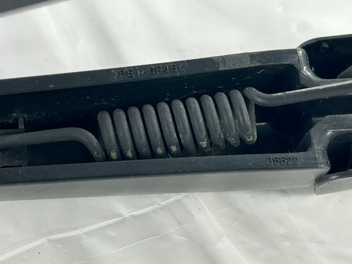 2007-2013 Mitsubishi Outlander Rear Windshield Wiper Arm with Blade OEM 8253A029