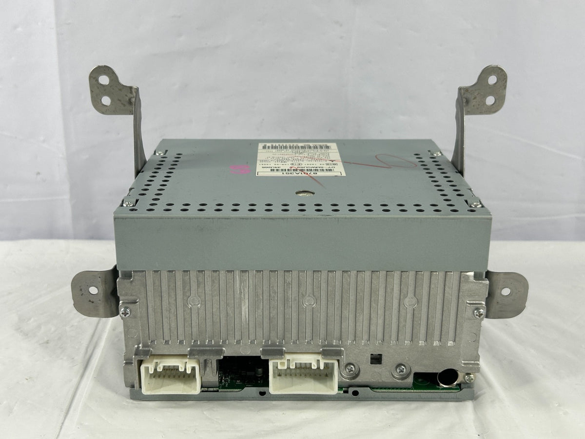 11-13 Mitsubishi Outlander Front Dash AM FM Radio CD Player Unit OEM 8701A469