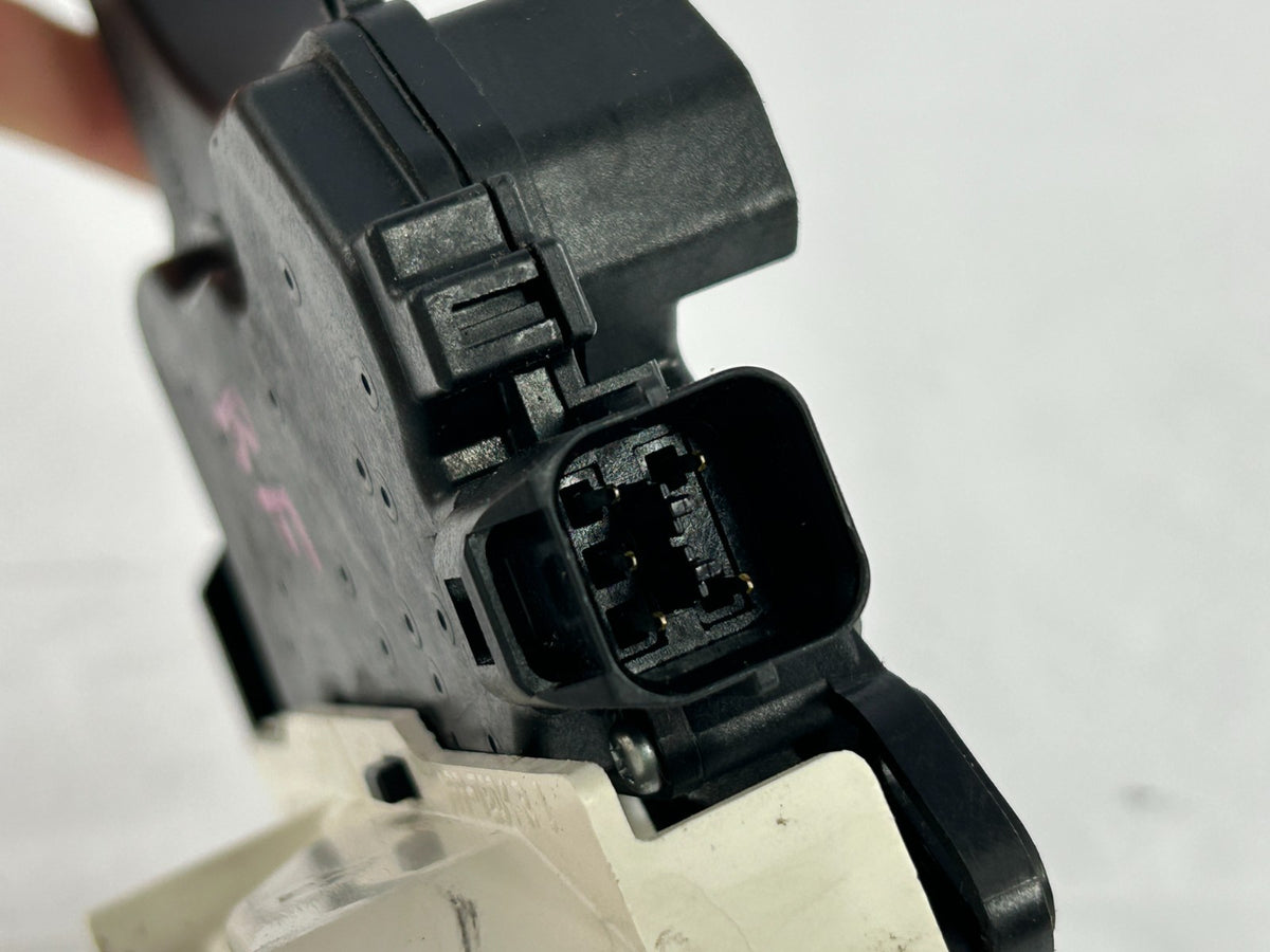 2007-2013 Mitsubishi Outlander Front Right Door Latch Lock Actuator OEM 5715A326