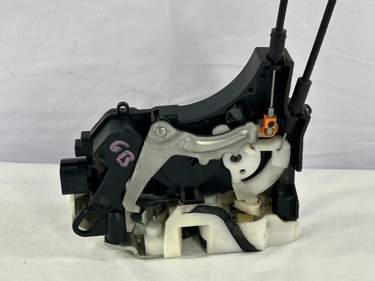 2007-2013 Mitsubishi Outlander Front Right Door Latch Lock Actuator OEM 5715A326