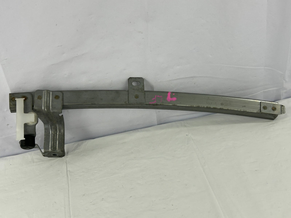 2007-2013 Mitsubishi Outlander Front Left Door Window Sash Channel OEM 5705A049