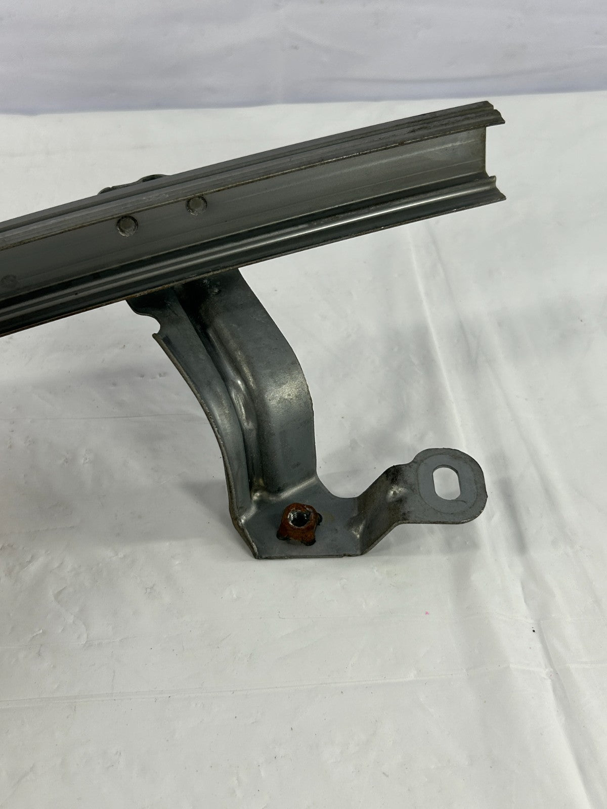 2007-2013 Mitsubishi Outlander Rear Left Door Window Sash Channel OEM 5735A017