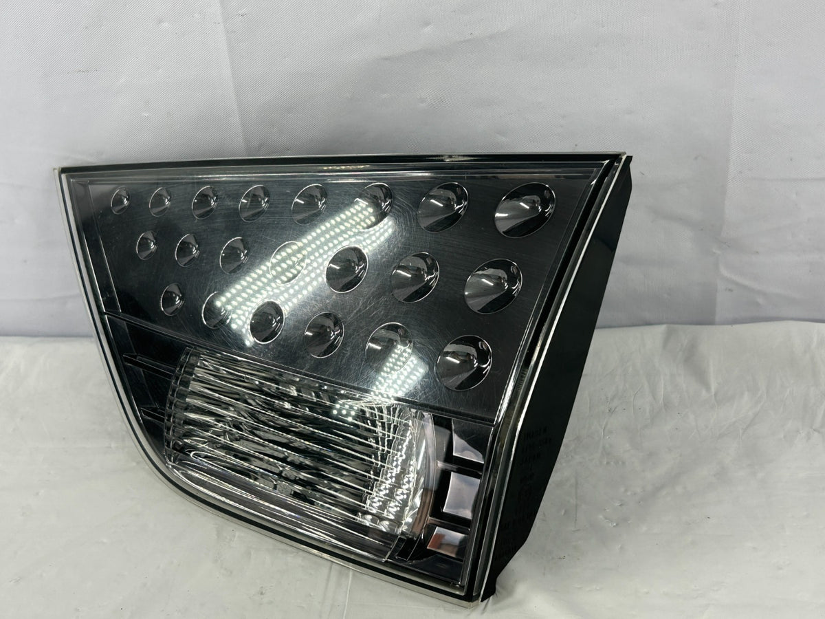 07-12 Mitsubishi Outlander Rear Right Side Inner Tail Light Lamp OEM 8331A006