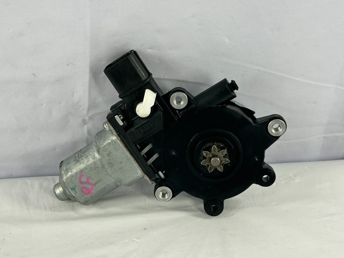 2007-2012 Mitsubishi Outlander Front Right Door Power Window Motor OEM 5713A090