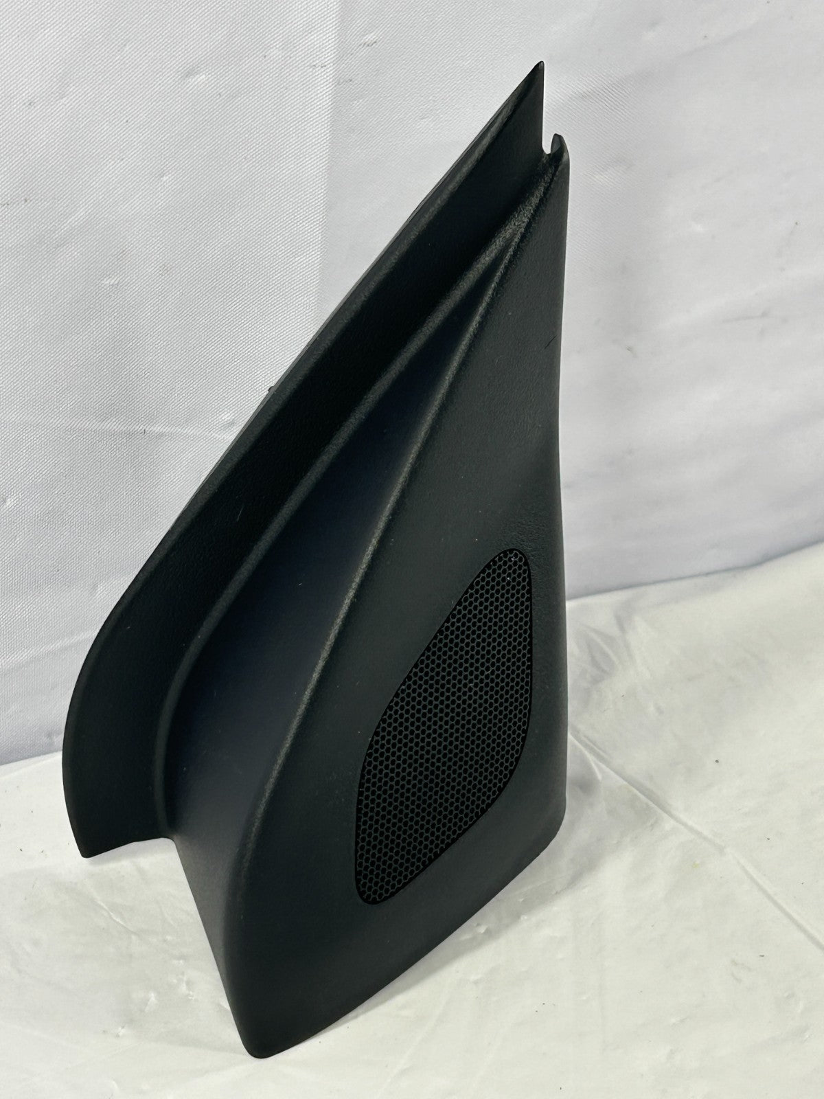 2007-2013 Mitsubishi Outlander Right Tweeter Speaker & Trim Black OEM 7221A804