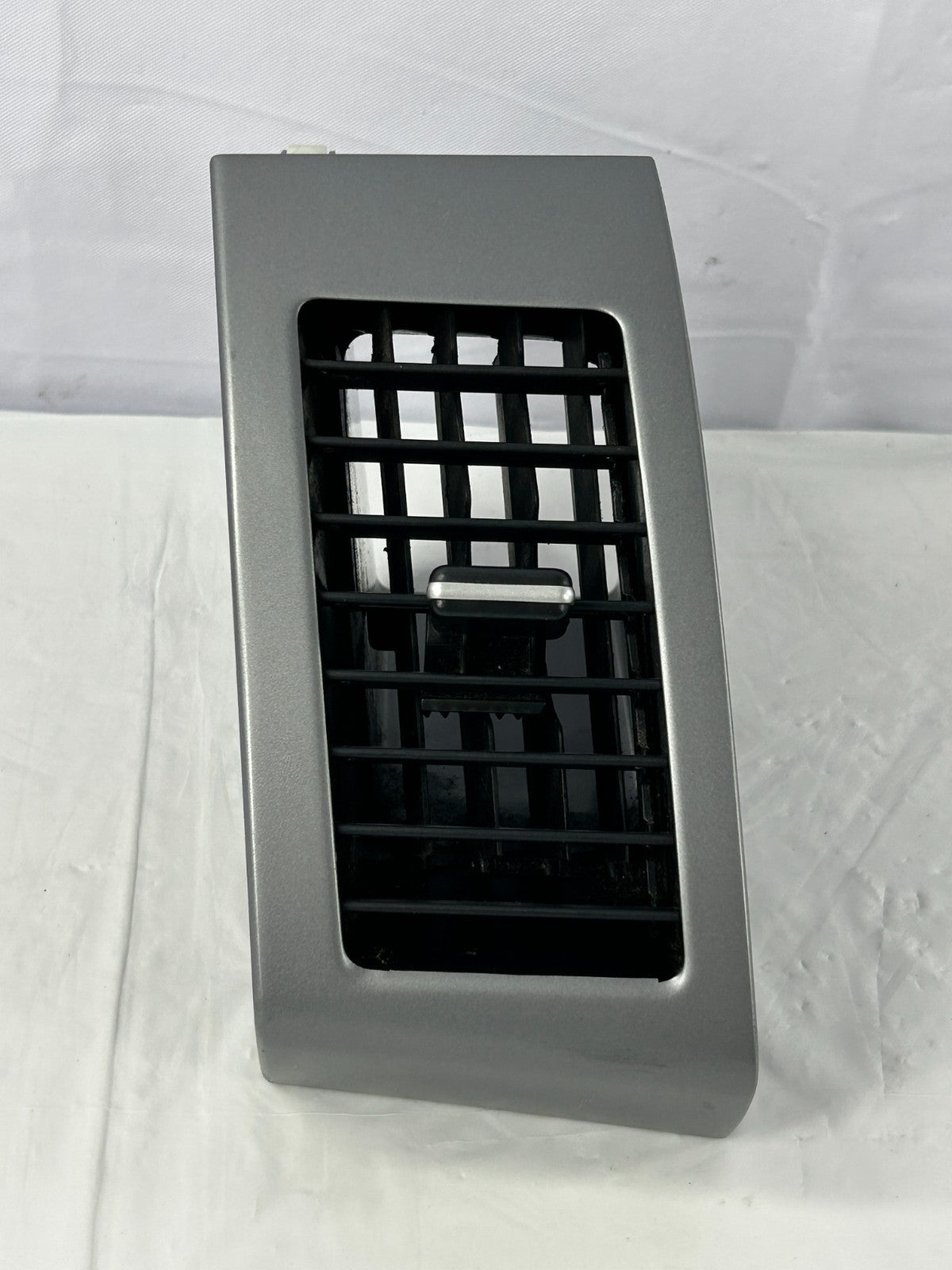 2011-2013 Mitsubishi Outlander Left Dash Outer AC Air Vent Grille OEM 8030A024ZZ