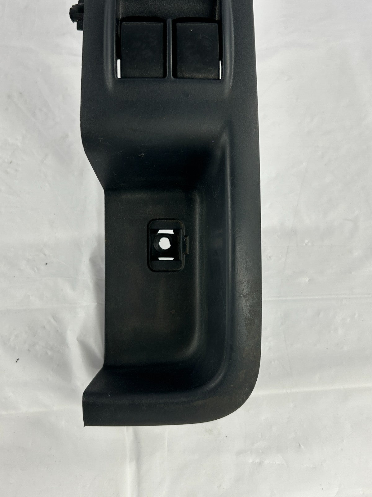 07-13 Mitsubishi Outlander Front Left Door Master Window Switch OEM 8608A187