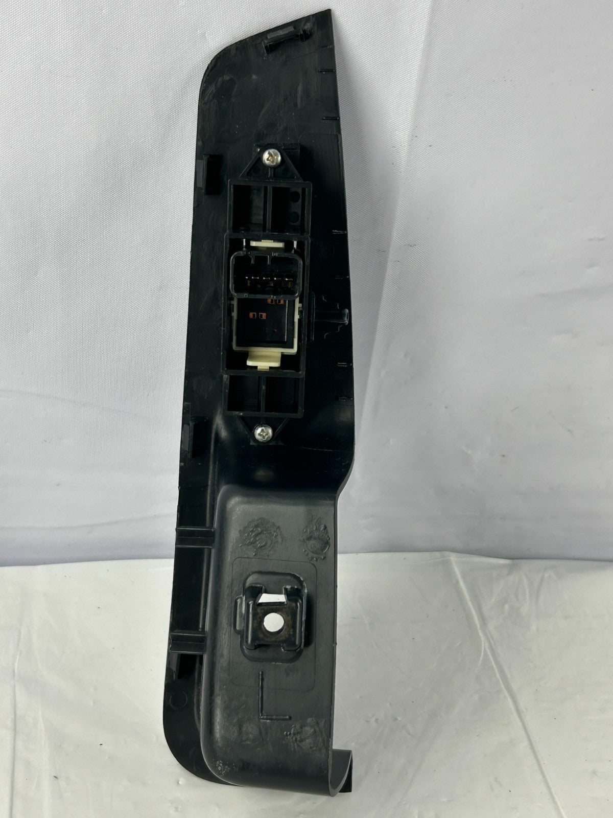 2007-2013 Mitsubishi Outlander Rear Left Window Switch Trim Bezel OEM MR587944