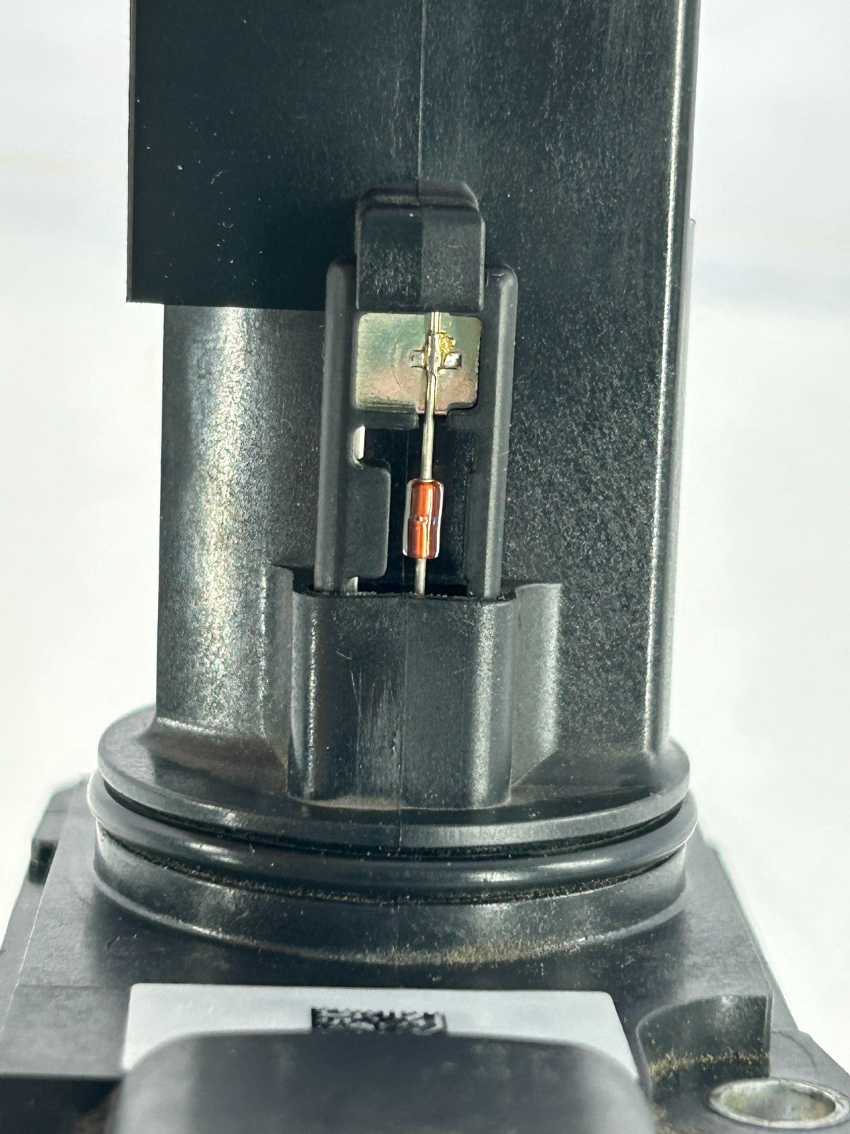 2004-2013 Mitsubishi Outlander Mass Air Flow MAF Meter Sensor OEM MR985187