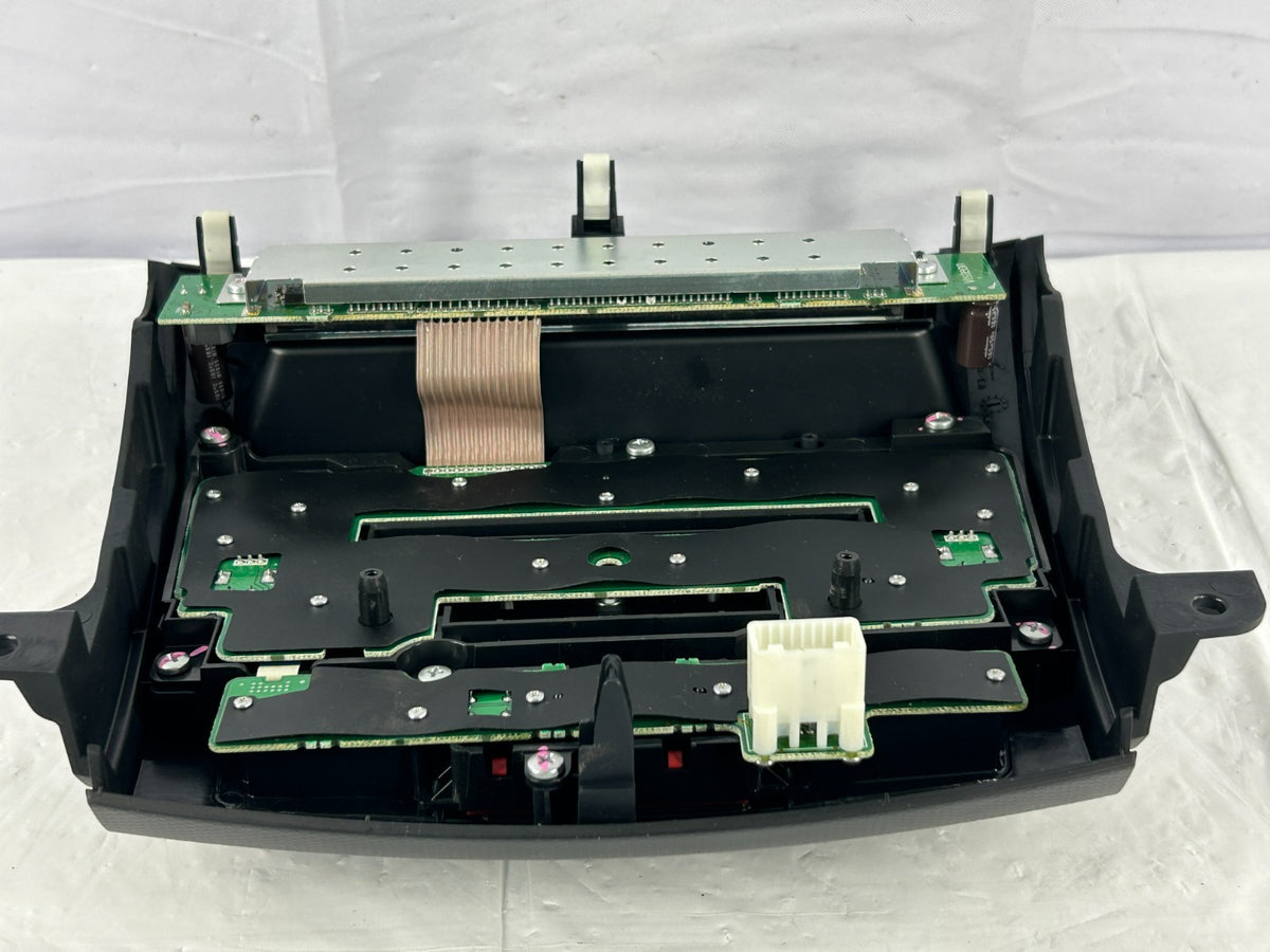 11-13 Mitsubishi Outlander CD Player AM/FM Radio Stereo Head Unit OEM 8002B233XA
