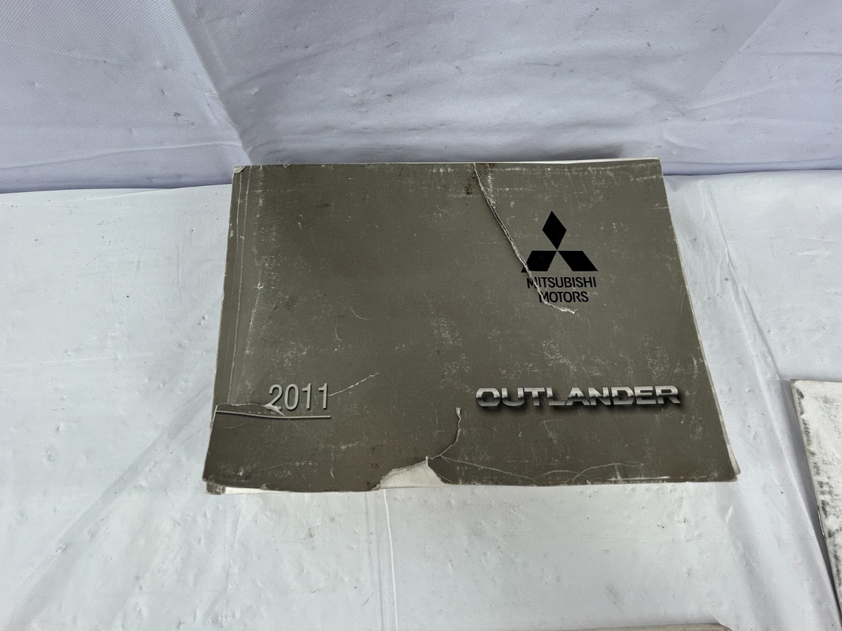 2011 Mitsubishi Outlander Owners Manual Guide Book Set OEM