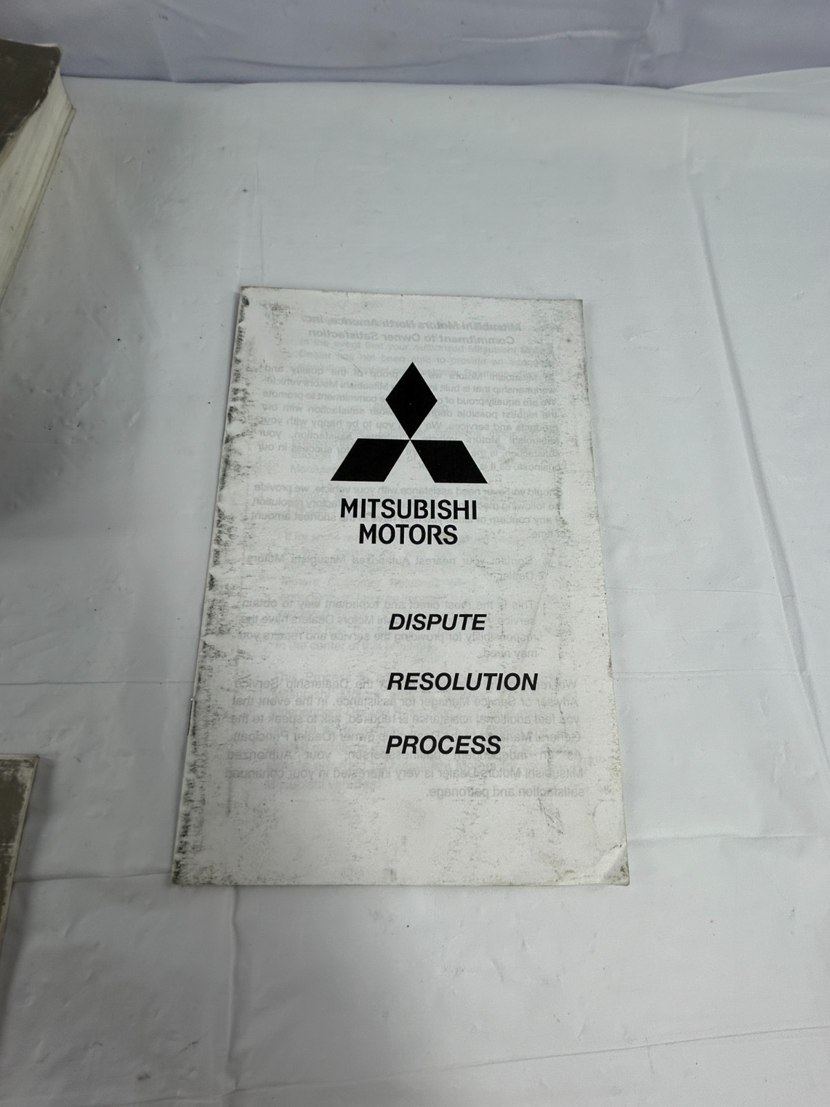 2011 Mitsubishi Outlander Owners Manual Guide Book Set OEM